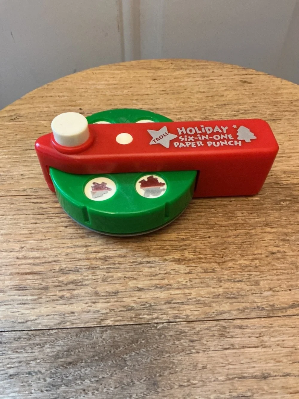 Troll Holiday Christmas paper punch 6 in 1